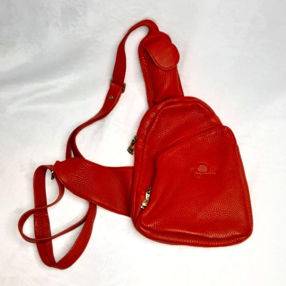 SIBOLUN Vintage Coral Red Pebbled Leather Sling Crossbody RARE